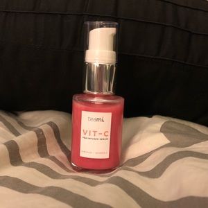 teami vit-c hibiscus infused serum